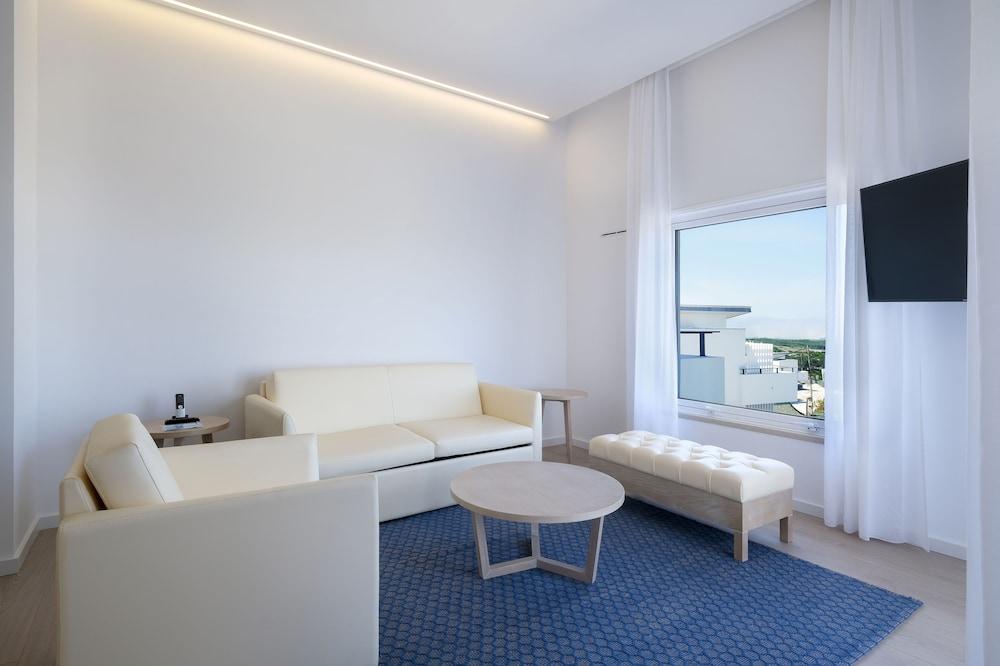 Evolutee Hotel Обідуш Екстер'єр фото Living room